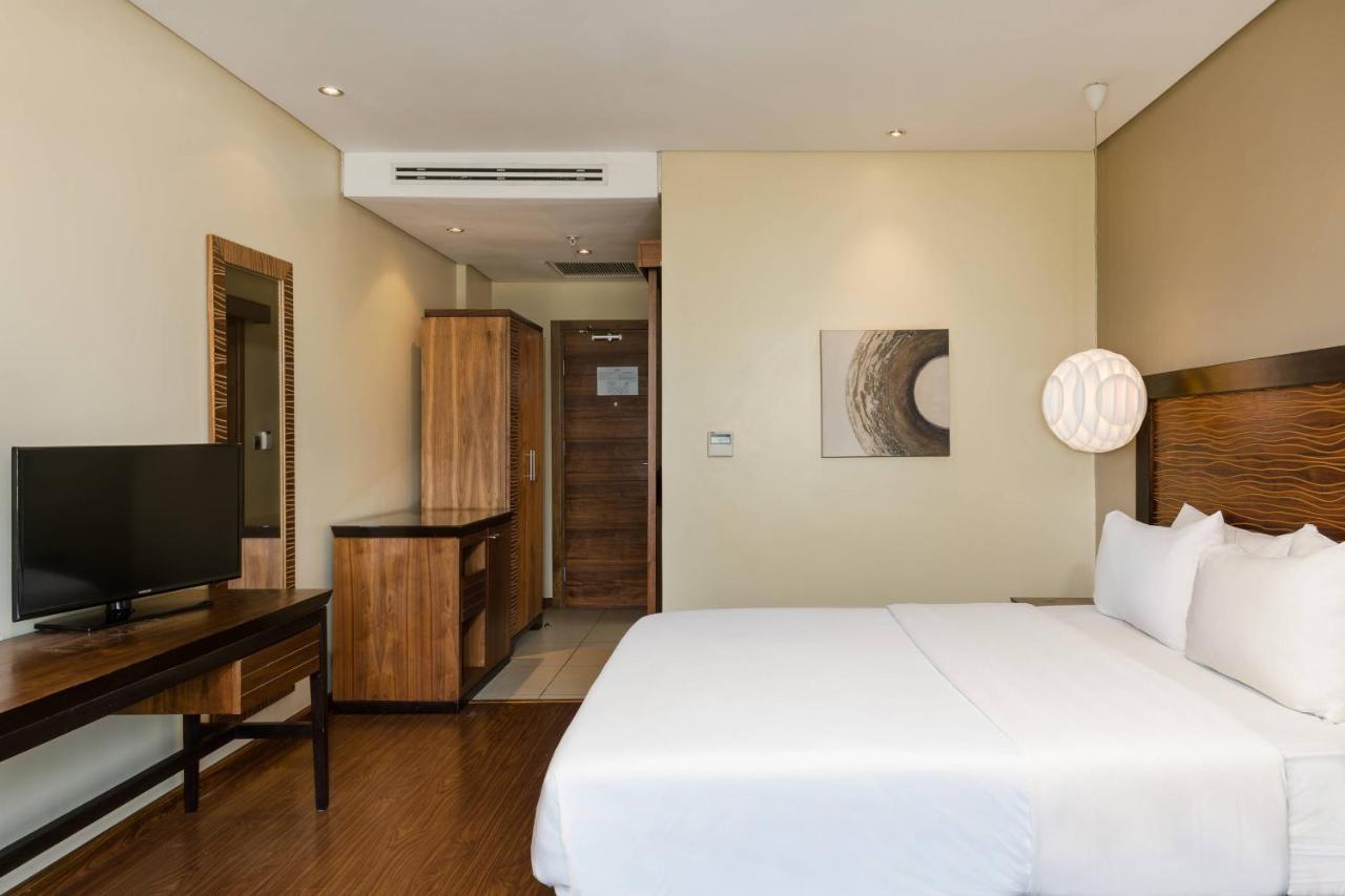 Protea Hotel By Marriott Ikeja Select Lagos Extérieur photo