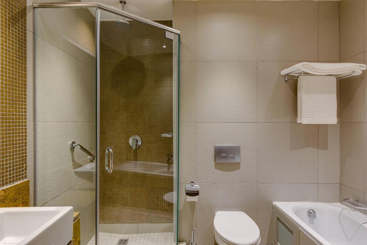 Protea Hotel By Marriott Ikeja Select Lagos Extérieur photo