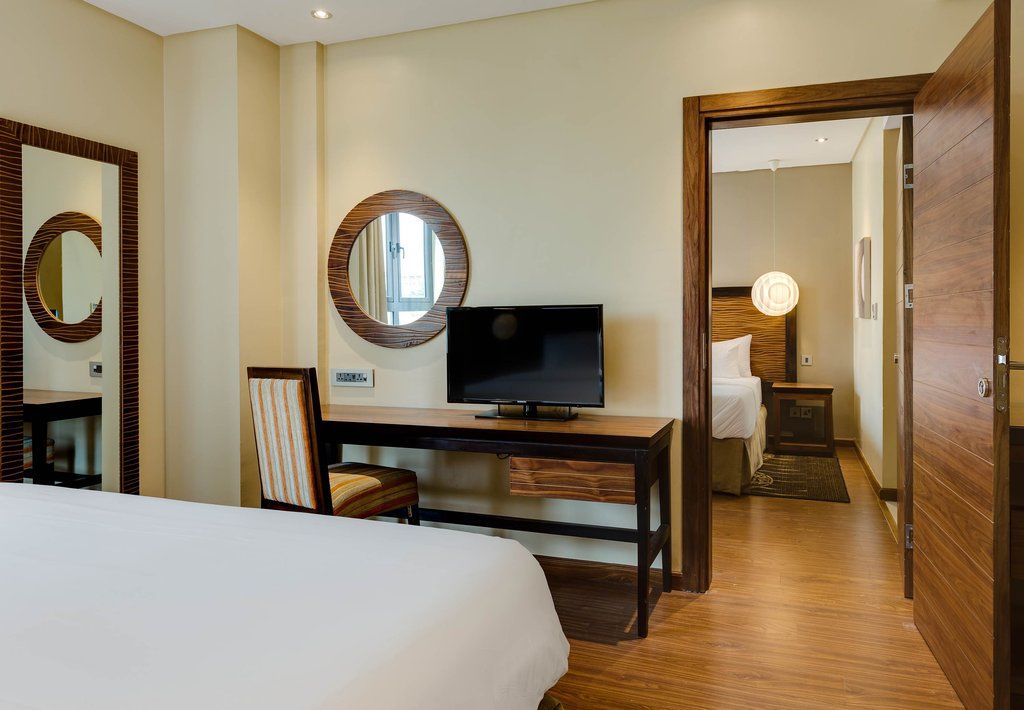 Protea Hotel By Marriott Ikeja Select Lagos Extérieur photo